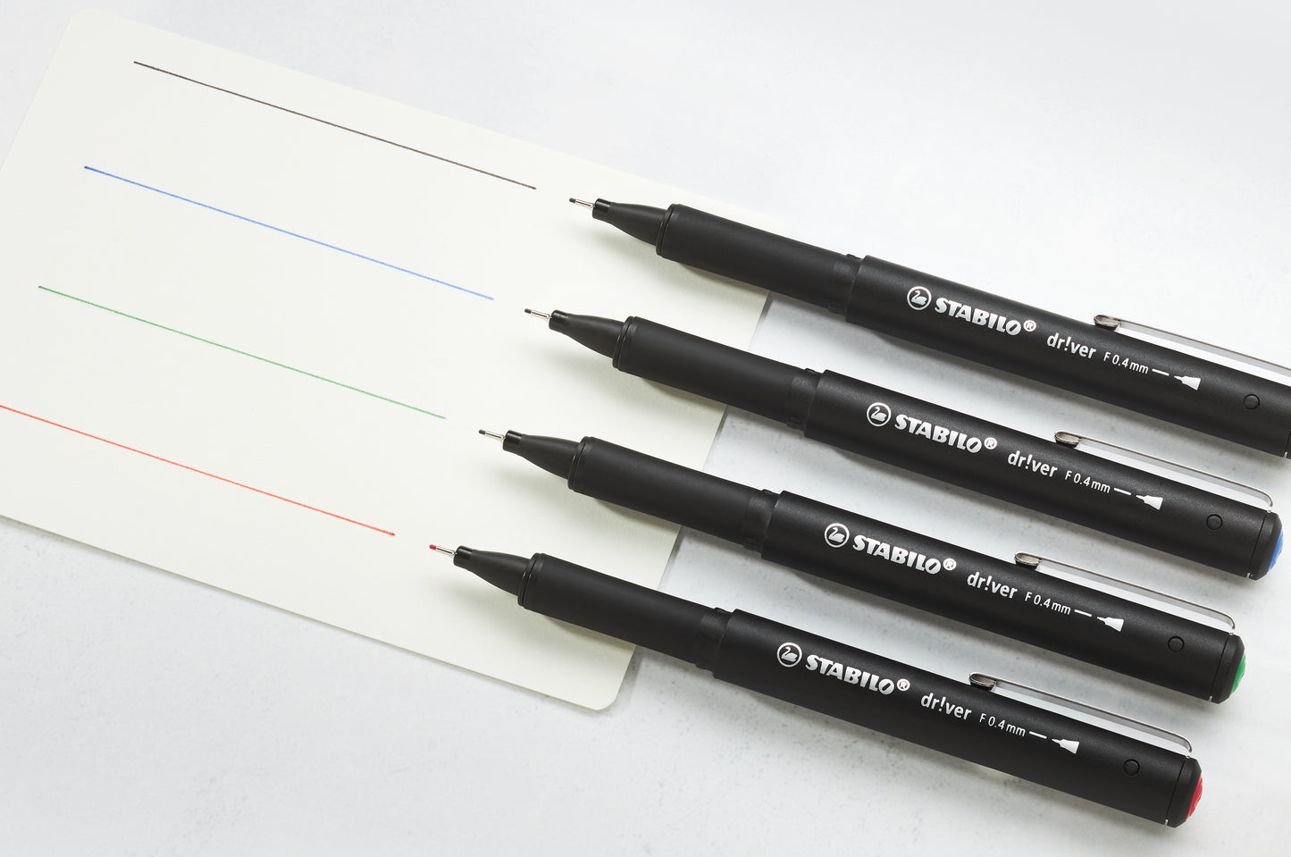 Feutres à Pointe Fine - Étui de 4 Couleurs Variées