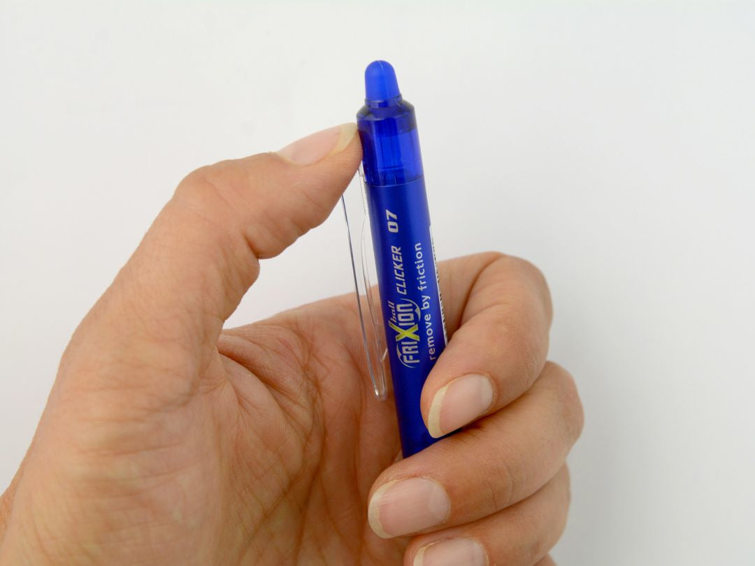 Stylo encre gel frixion  rétractable 0.7 - encre thermosensible encre bleu nuit