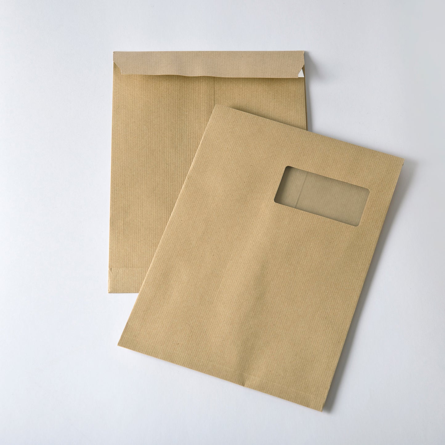 Pochettes à soufflets, C4, 229 x 324 mm, kraft brun  avec fenetre