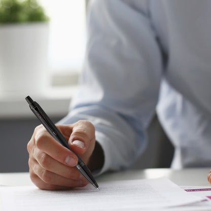 Stylo à bille rétractable - écriture fluide et précise