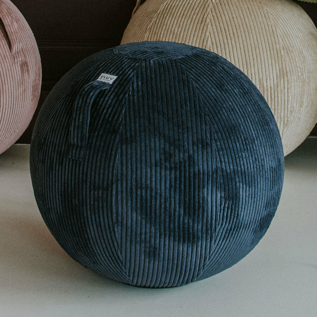 Ballon d'assise ergonomique - Velours Navy 55cm