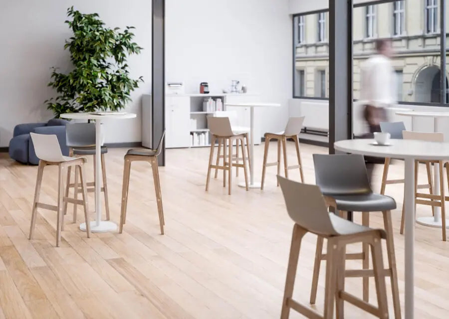 tabouret  dossier haut -blanc