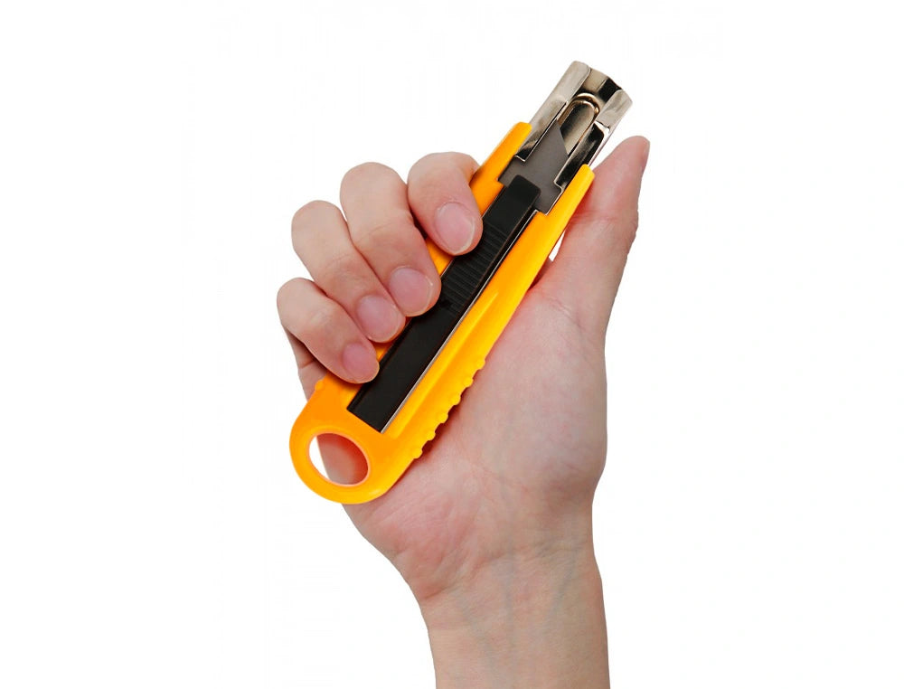 Cutter rétractable 18mm - lame sécurisée